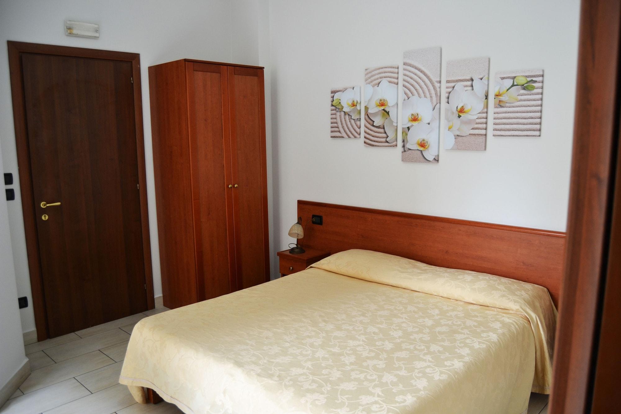 B&B Centrale Affittacamere Reggio Calabria Exterior foto